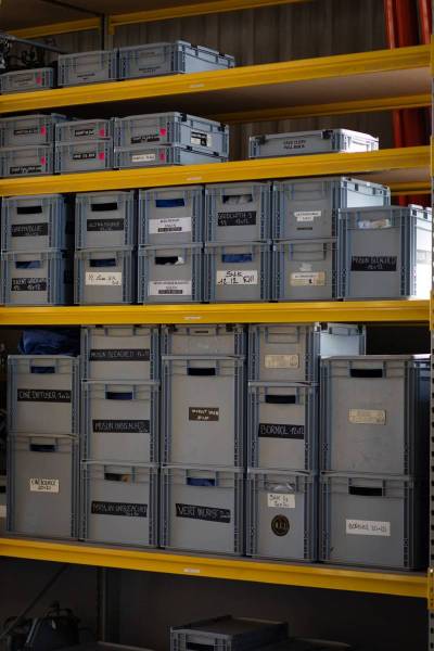 DIFFUSION AND REFLECTION TEXTILES / MODIFIERS